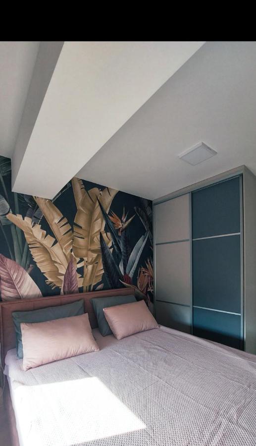 Rines Apartment โอครีด ภายนอก รูปภาพ