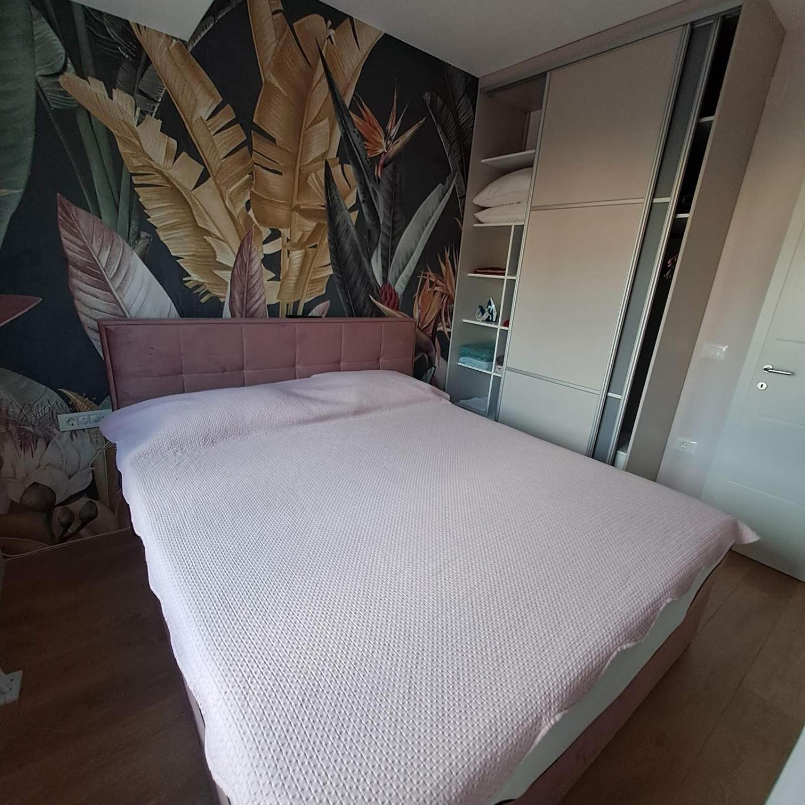 Rines Apartment โอครีด ภายนอก รูปภาพ